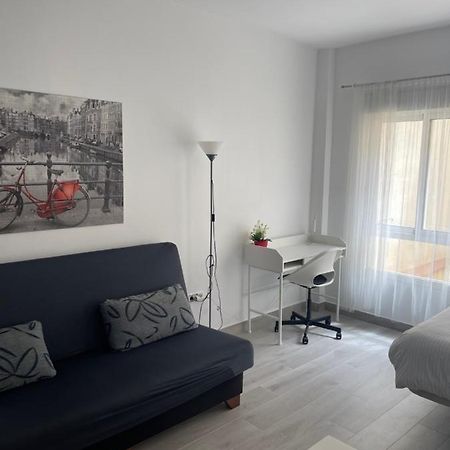 Victoria 68 Suite Malaga Luaran gambar