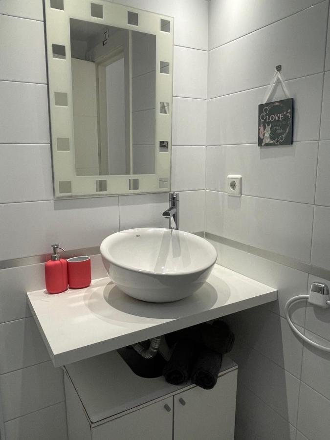 Victoria 68 Suite Malaga Luaran gambar